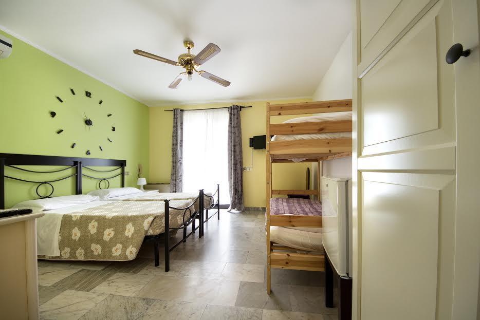 Olympic Kosher Holidays Hotel Sirmione Ngoại thất bức ảnh