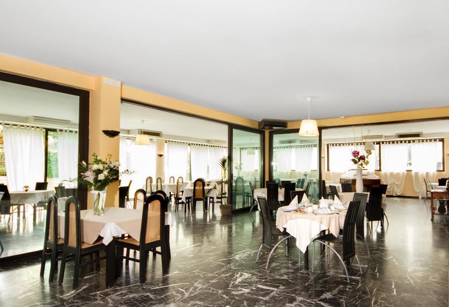 Olympic Kosher Holidays Hotel Sirmione Ngoại thất bức ảnh